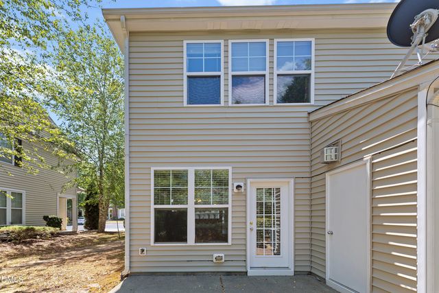 6617 Clarksburg Place, Raleigh, NC 27616