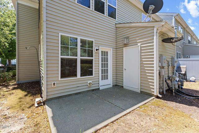 6617 Clarksburg Place, Raleigh, NC 27616