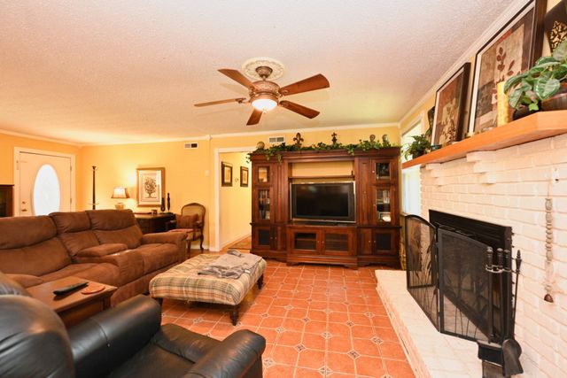 352 Blackman Rd, Nashville, TN 37211