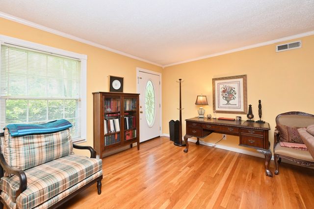 352 Blackman Rd, Nashville, TN 37211
