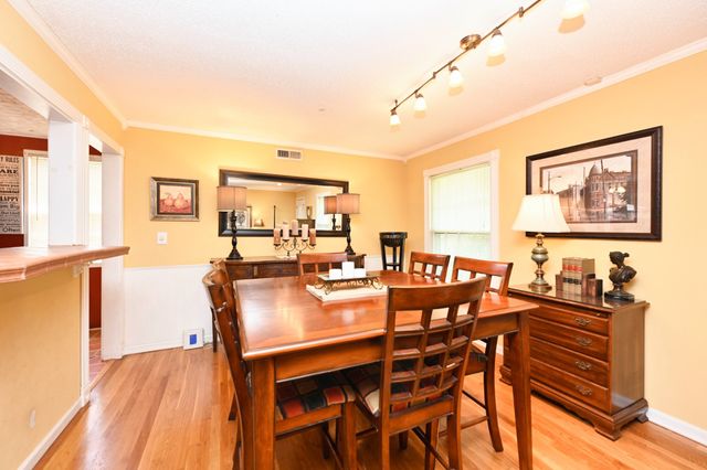 352 Blackman Rd, Nashville, TN 37211