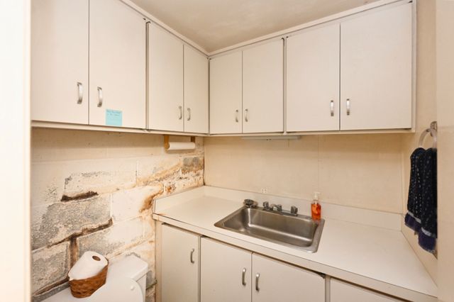 352 Blackman Rd, Nashville, TN 37211