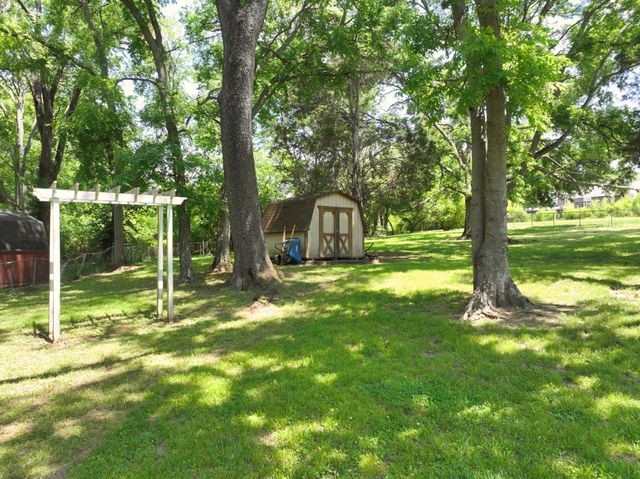 352 Blackman Rd, Nashville, TN 37211