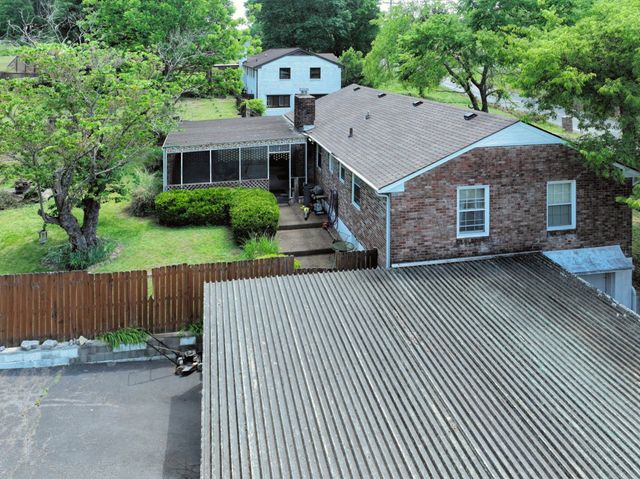 352 Blackman Rd, Nashville, TN 37211