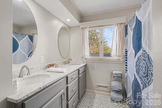 507 Florham Drive, High Point, NC 27262