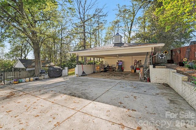507 Florham Drive, High Point, NC 27262