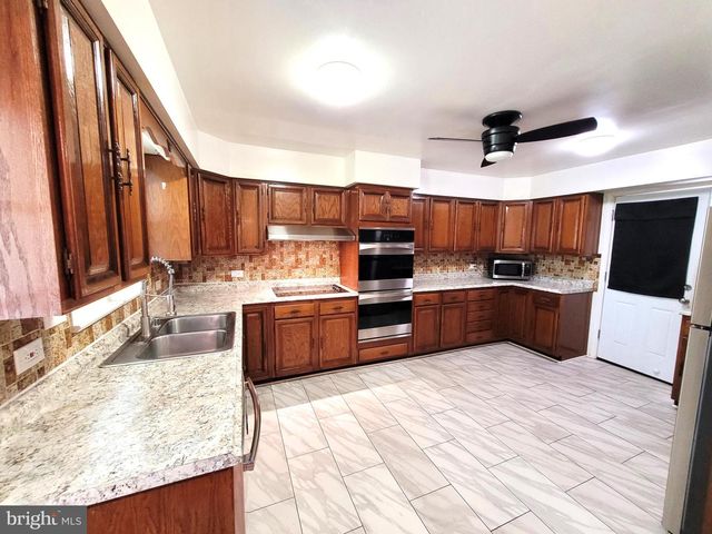 6409 HIGHAM DR, Alexandria, VA 22310