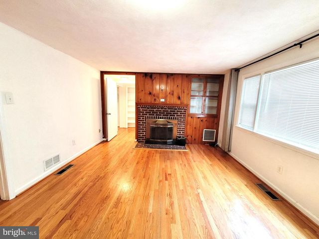 6409 HIGHAM DR, Alexandria, VA 22310