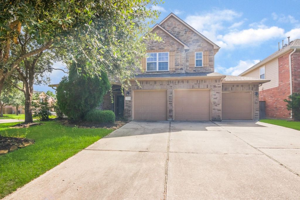 19703 Cristiwood Court, Spring, TX 77379