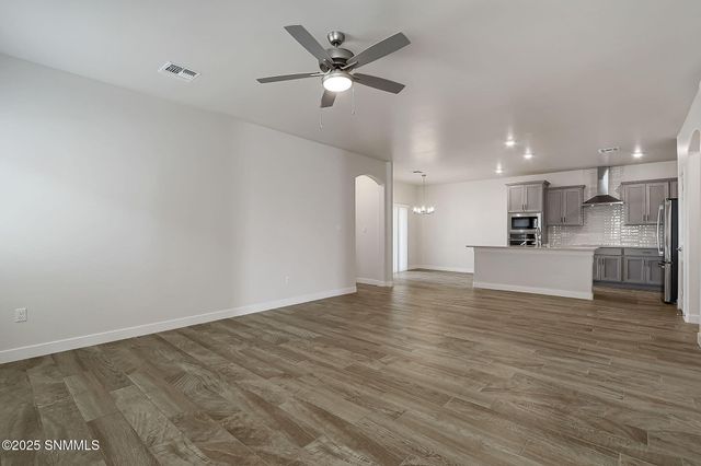 1066 Arabetto Road, Las Cruces, NM 88012