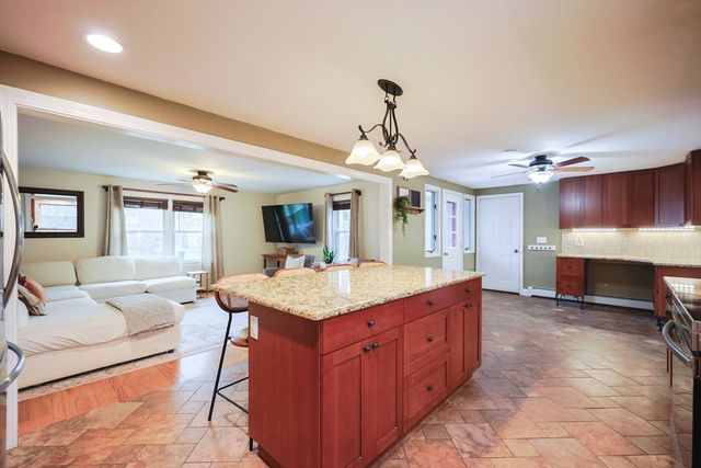 107 Birchwood Dr, North Attleboro, MA 02763