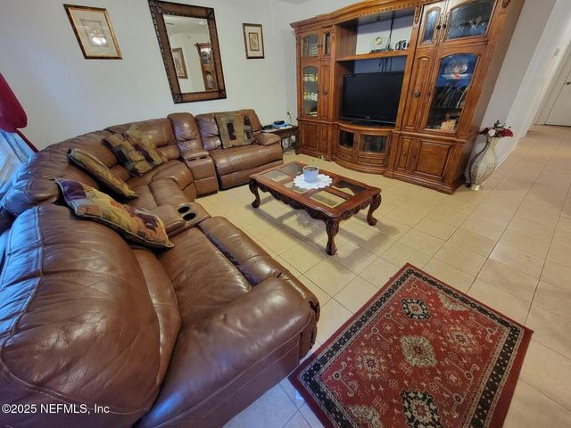 1510 LAUREL Street, Palatka, FL 32177