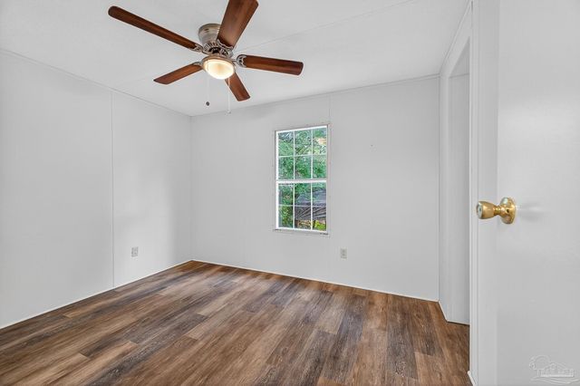 3801 Legend Creek Dr, Pace, FL 32571