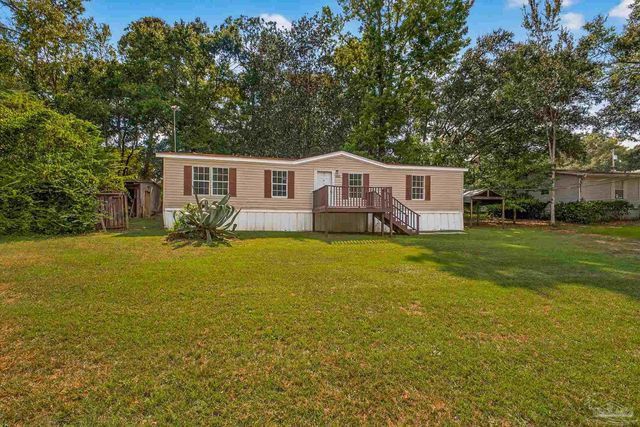 3801 Legend Creek Dr, Pace, FL 32571