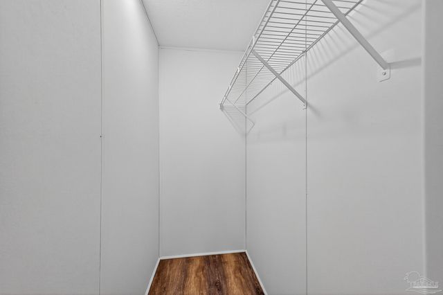 3801 Legend Creek Dr, Pace, FL 32571