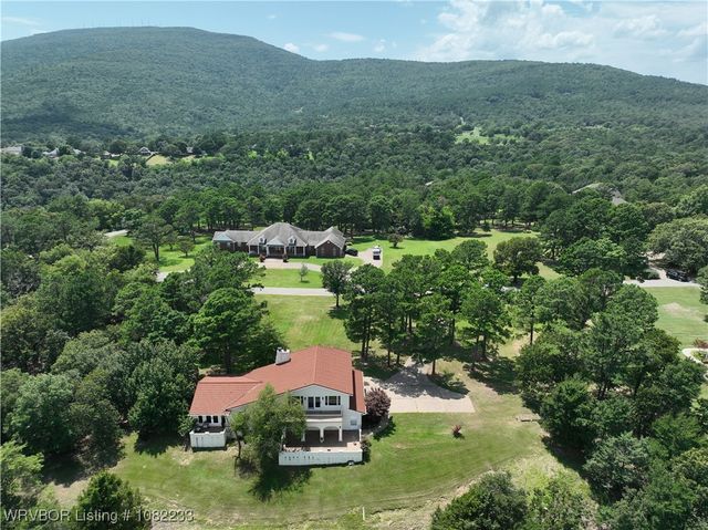 509 Wincrest Circle, Poteau, OK 74953