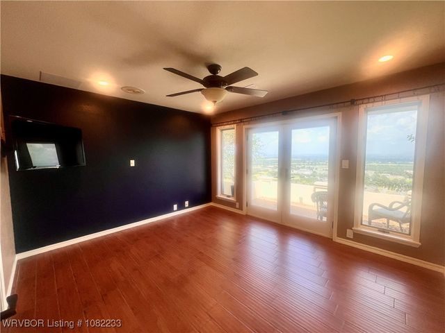 509 Wincrest Circle, Poteau, OK 74953