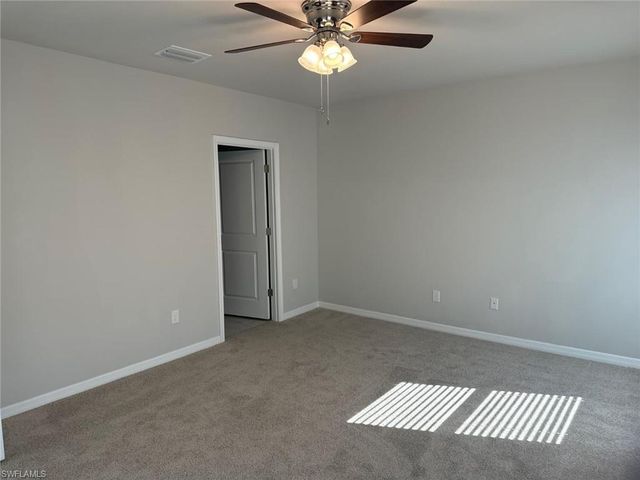 522 NW 7th ST, Cape Coral, FL 33993