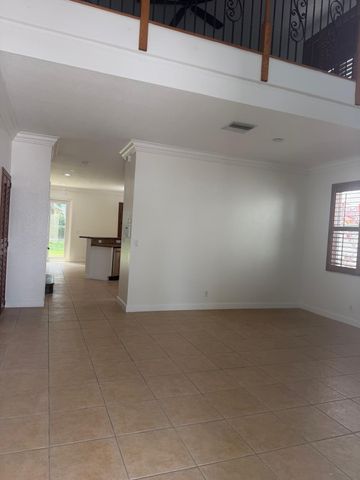 307 BERENGER Walk, Royal Palm Beach, FL 33414