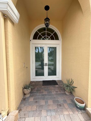 307 BERENGER Walk, Royal Palm Beach, FL 33414