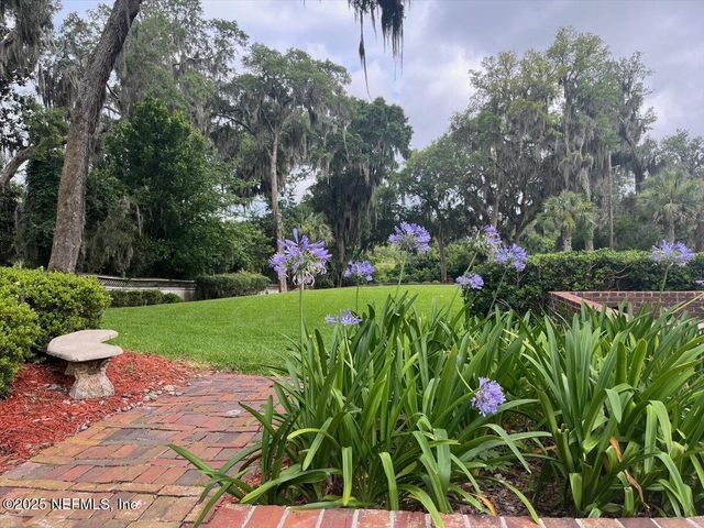 12827 FT CAROLINE Road, Jacksonville, FL 32225