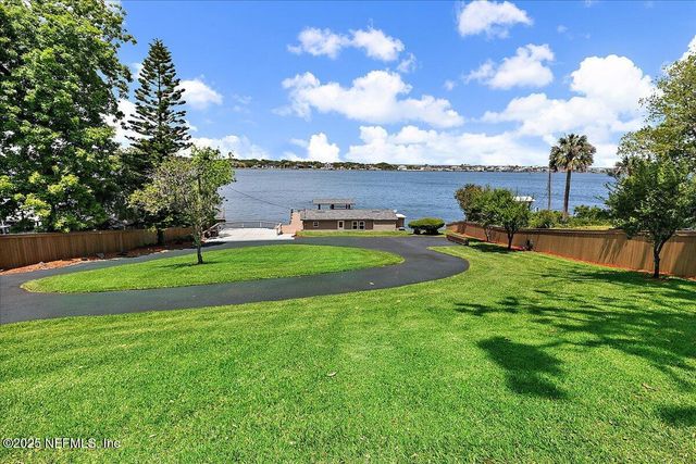 12827 FT CAROLINE Road, Jacksonville, FL 32225