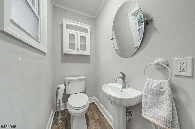 16 Highland Trl, Denville Twp., NJ 07834