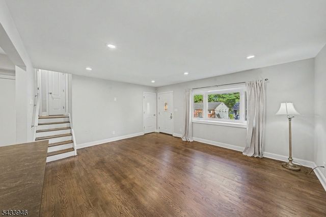 16 Highland Trl, Denville Twp., NJ 07834