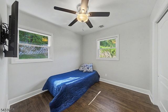 16 Highland Trl, Denville Twp., NJ 07834