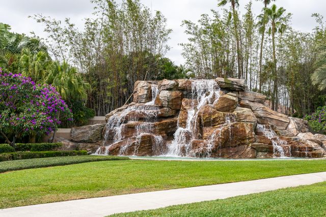 7888 La Mirada Drive, Boca Raton, FL 33433