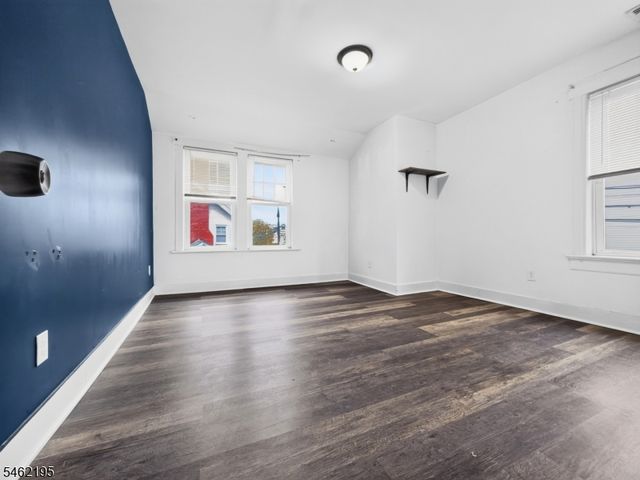 1323 North Ave, Elizabeth City, NJ 07208