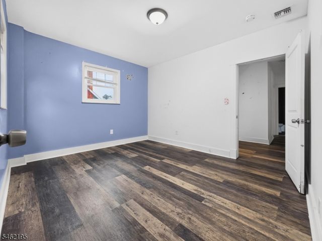 1323 North Ave, Elizabeth City, NJ 07208