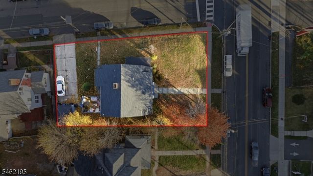1323 North Ave, Elizabeth City, NJ 07208