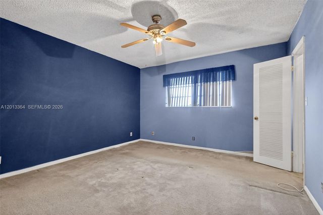 2040 NW 81st Avenue 122, Pembroke Pines, FL 33024