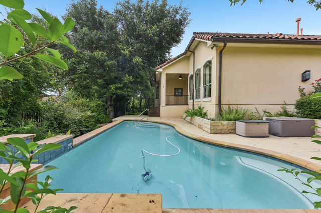 11213 Woodland Hills TRL, Austin, TX 78732