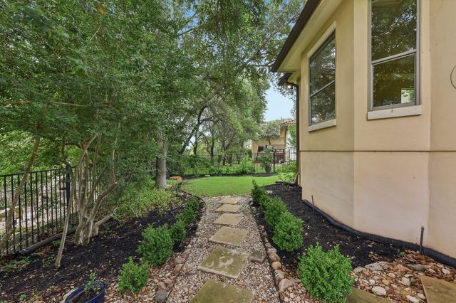 11213 Woodland Hills TRL, Austin, TX 78732