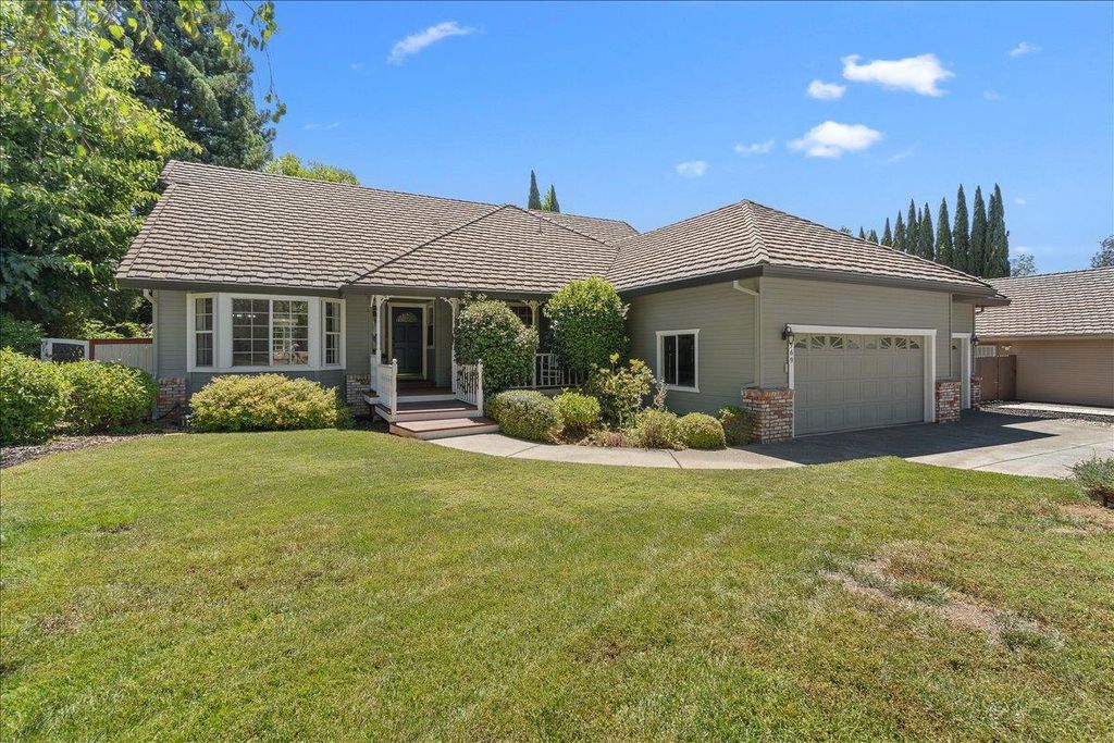 769 Oak Crest Cir, Placerville, CA 95667