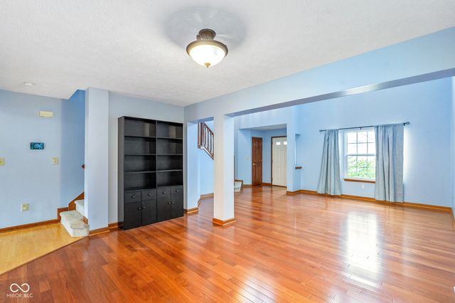 1689 Sagemeadow Drive, Brownsburg, IN 46112
