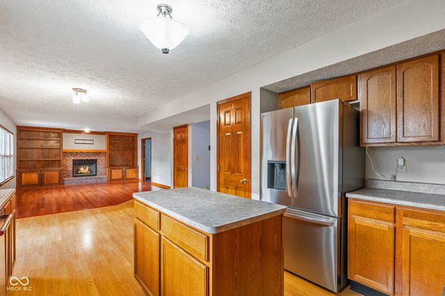 1689 Sagemeadow Drive, Brownsburg, IN 46112