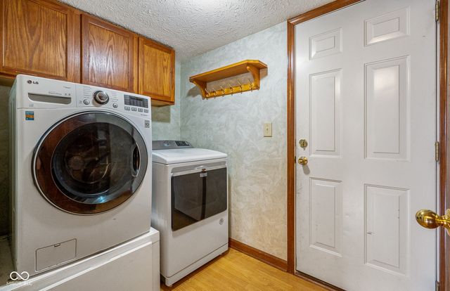 1689 Sagemeadow Drive, Brownsburg, IN 46112