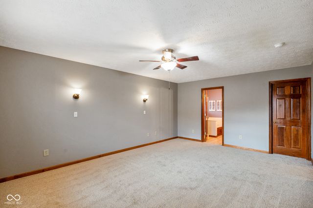 1689 Sagemeadow Drive, Brownsburg, IN 46112