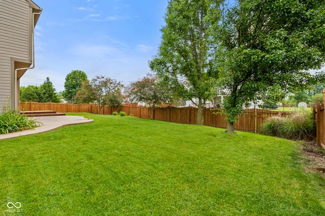 1689 Sagemeadow Drive, Brownsburg, IN 46112