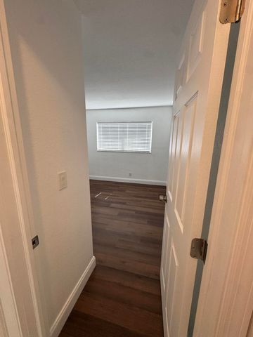 1795 NW 55th Avenue Apt 3, Lauderhill, FL 33313