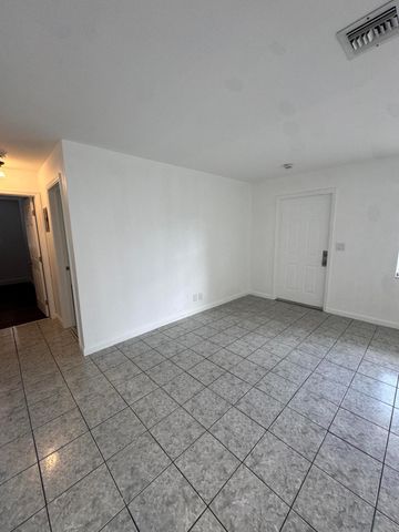 1795 NW 55th Avenue Apt 3, Lauderhill, FL 33313