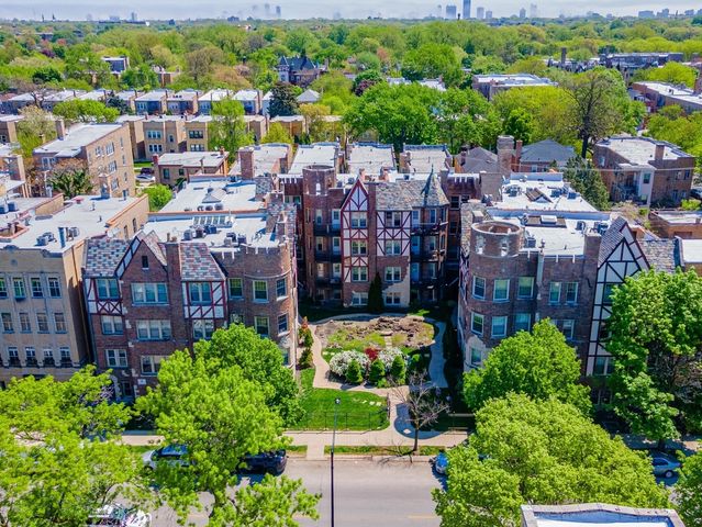 5717 N Kimball Avenue 2N, Chicago, IL 60659