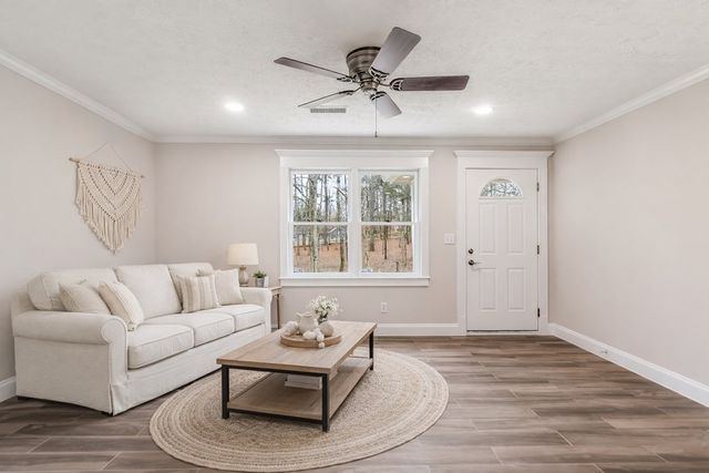 271 Heard Drive, Dawsonville, GA 30534