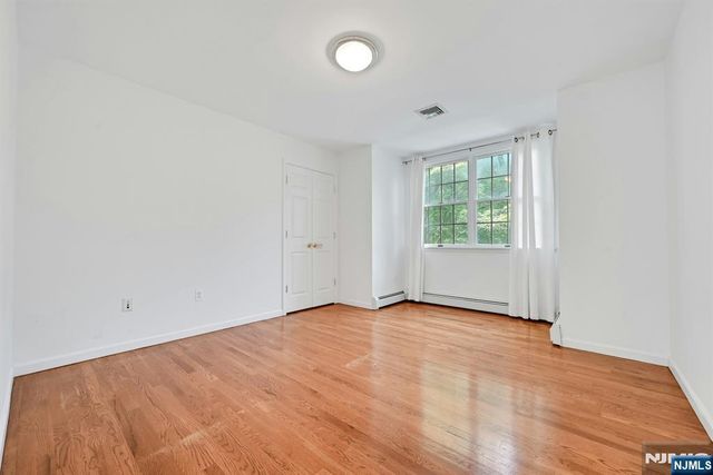 76 Briarwood Avenue, Norwood, NJ 07648