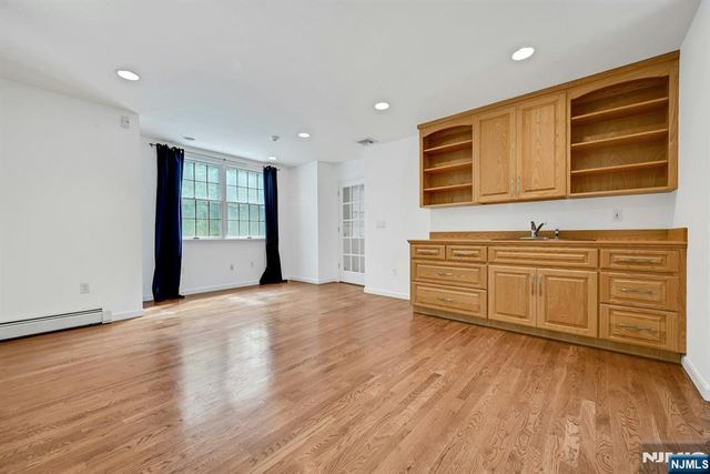 76 Briarwood Avenue, Norwood, NJ 07648