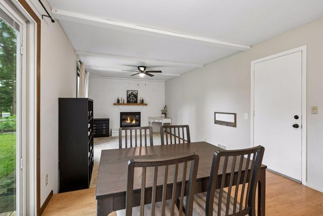 7840 W 100th Street, Bloomington, MN 55438