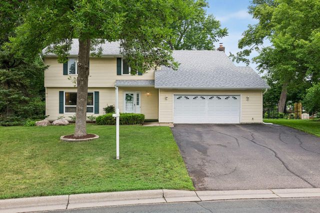 7840 W 100th Street, Bloomington, MN 55438